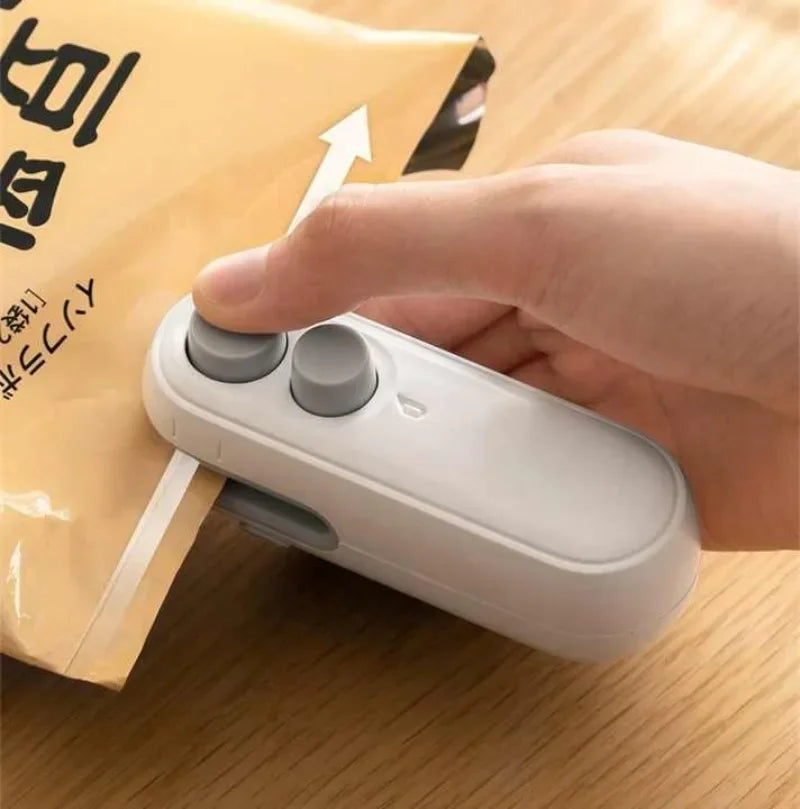 2-in-1 Mini Portable Heat Sealer | USB Rechargeable Food Storage & Plastic Bag Sealing Machine
